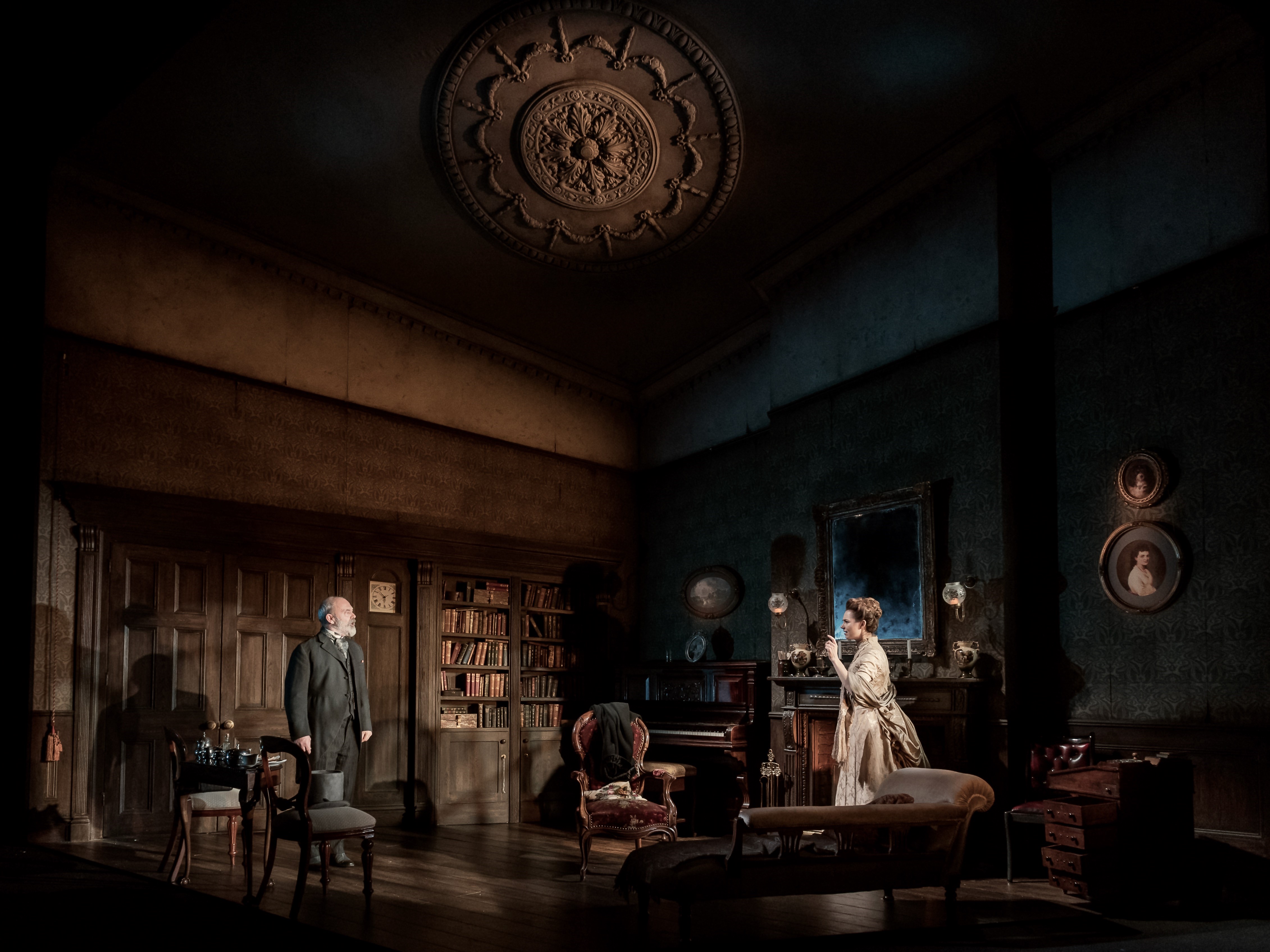 Gaslight 2 © Manuel Harlan