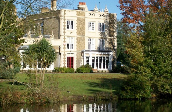 Rose-Bruford-College-700x455